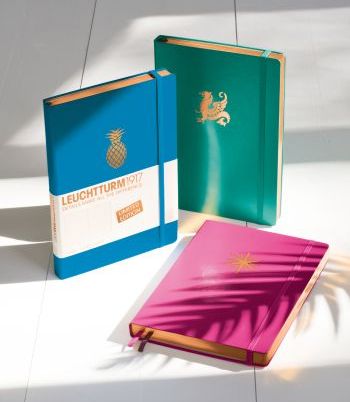 3 Notizbücher der Sonderedition Copper Summer von LEUCHTTURM1917 in den Farben grün, blau und pink.