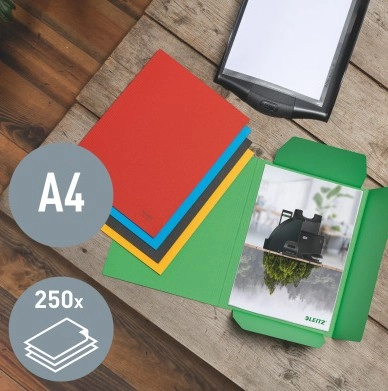 Das Bild zeigt mehrere Leitz Jurismappen im Format A4 in verschiedenen Farben (Rot, Blau, Gelb und Grün), die auf einem Holztisch liegen. Eine geöffnete grüne Jurismappe enthält ein Dokument mit einem Bild von Leitz Büroprodukten. Symbole geben an, dass die Mappen eine Kapazität von bis zu 250 Blatt haben.