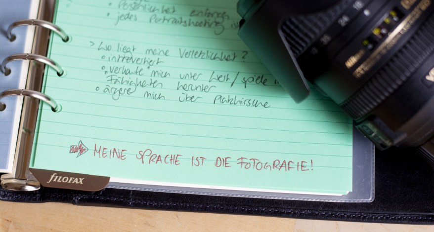 Ausschnitt eines Filofax Kalenders mit Notizen.