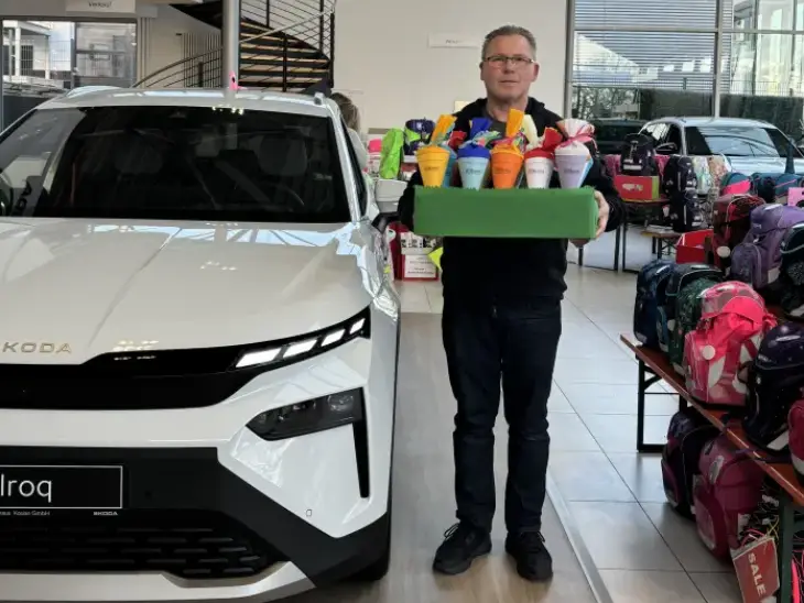 Tornisterparty von Eickhoffs in einem Autohaus.