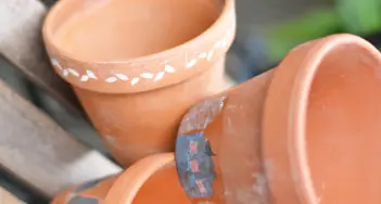 Mit diesen Deko-Tipps verwandeln Sie Ihren Balkon in Ihr persönliches Paradies. Bei Engler in Rheinbach und im Onlineshop finden Sie alles für Ihre Umsetzung.