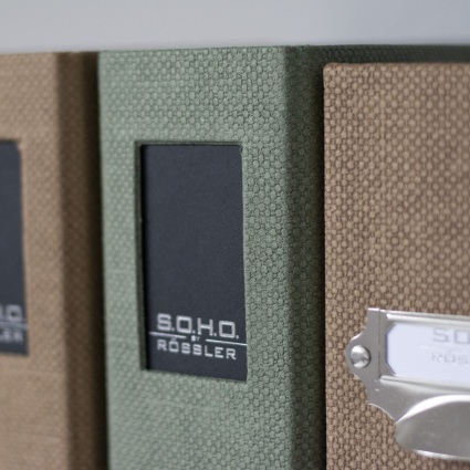 Der Stoff in Sisaloptik hat eine tolle Haptik.