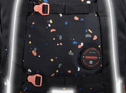 Detailaufnahme reflektierender Elemente des Schulrucksacks coocazoo JOKER.