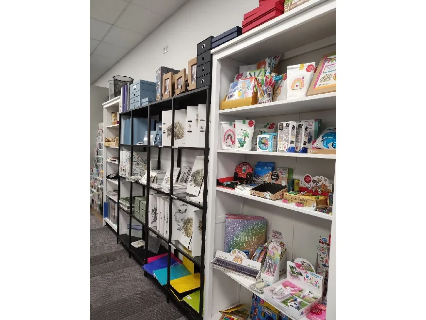 Spiele und Deko bei Engler in Rheinbach.