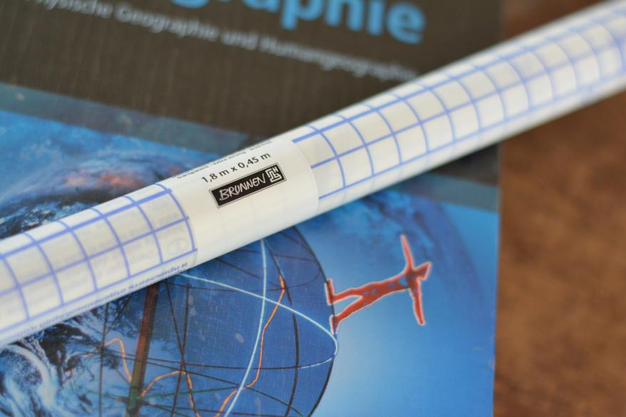 Nahaufnahme Selbstklebefolie von BRUNNEN.