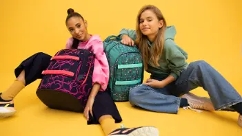 Wir erklären, wie Sie mit ein paar einfachen Tricks die Lebensdauer eines Schulrucksacks verlängern. Mehr bei Papierhaus Hartmann in Greifswald und im Onlineshop.
