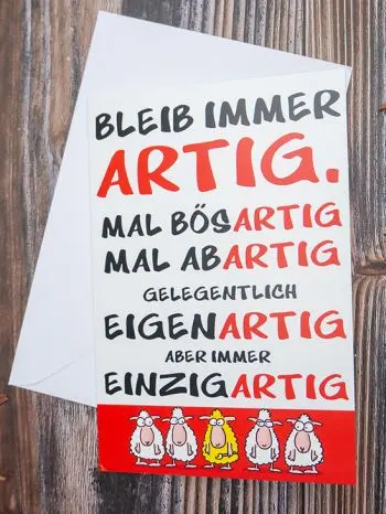 Geburtstagskarte von ABC Grußkarten mit einem lustigen Spruch als Motiv auf einem rustikalen Holzuntergrund. Foto: Johanna Rundel