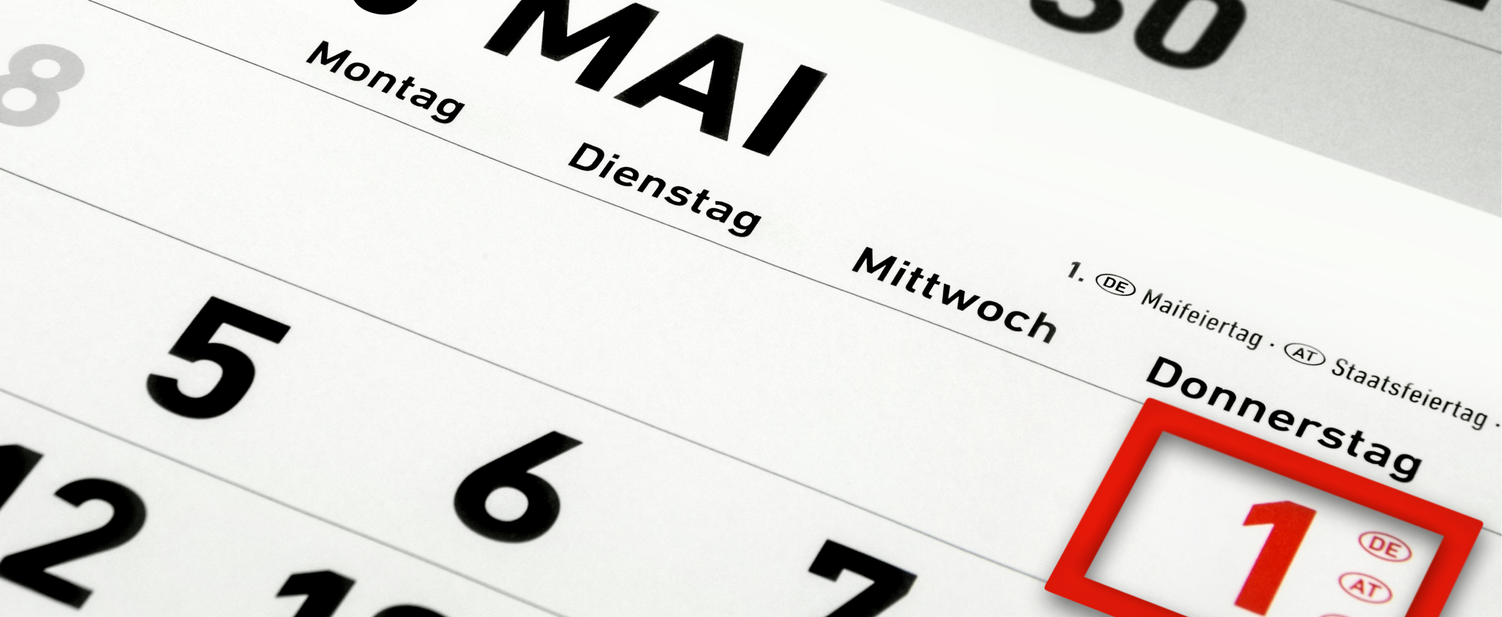 Detailaufnahme eines Dreimonatskalenders.