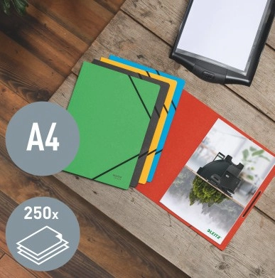Das Bild zeigt mehrere Leitz Eckspannermappen im Format A4 in verschiedenen Farben (Grün, Blau, Gelb und Rot), die auf einem Holztisch liegen. Eine geöffnete rote Eckspannermappe enthält ein Dokument mit einem Bild von Leitz Büroprodukten. Symbole geben an, dass die Mappen eine Kapazität von bis zu 250 Blatt haben.