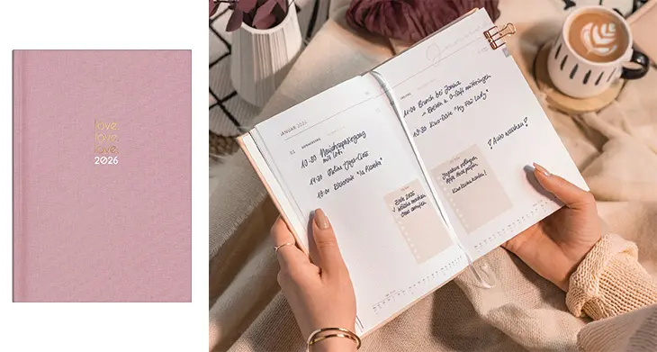 Links ein Produktbild des Buchkalenders „Young Line“ von Brunnen, rechts ein Moodbild, auf dem eine Frau den Kalender aufgeschlagen in der Hand hält.