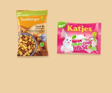 Snacks vor braunem Hintergrund.