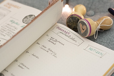 Geheime Geschenkideen im Journal mit Herzstempel und Washi-Tape