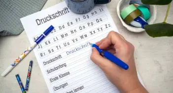 Alle Infos zum Thema Druckschrift inkl. Druckschrift Vorlage zum kostenlosen Download erhalten Sie bei Onken in Oldenburg und im Onlinshop.