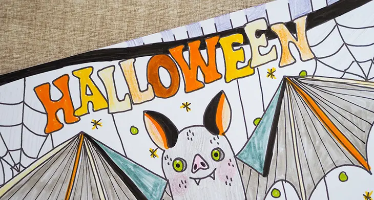 Detail eines bunten Halloween-Ausmalbilds mit Fledermausmotiv. Foto: Johanna Rundel