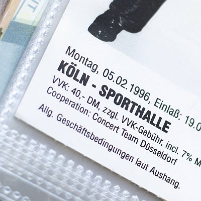 Ausschnitt eines alten Tickets für die Kölner Sporthalle