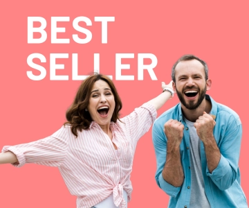 Eine Frau und ein Mann freuen sich.