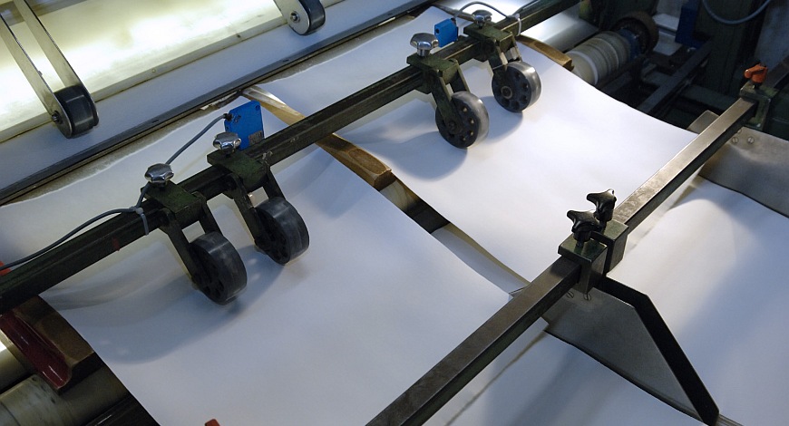 Papiermaschine zur Erstellung von Buettenpapier