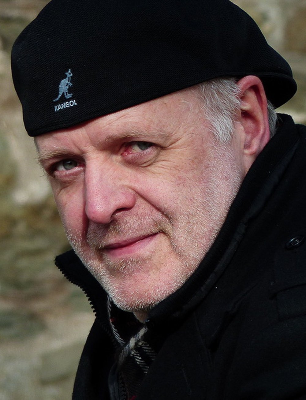 Ein Portraitfoto des Füllhaltersammlers Norbert Rosenbaum.