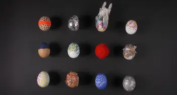 Wir zeigen Ihnen, wie Sie und Ihr Kind Ostereier mit Schulmaterialien gestalten können. Mehr dazu bei Weyers-Kaatzer in Aachen und im Onlineshop.