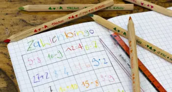 Mit diesen Übungen bekommt Ihr Grundschulkind ganz schnell Lust auf Rechnen, Zahlen und Mathematik. Mehr dazu bei Weyers-Kaatzer in Aachen und im Onlineshop.